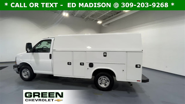 2025 Chevrolet Express 3500 Work Van