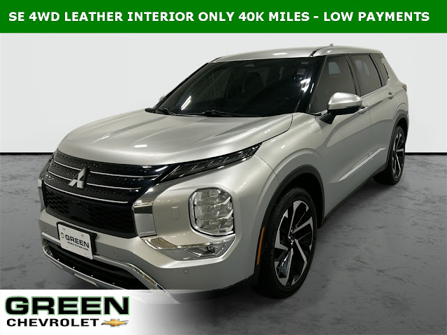 2022 Mitsubishi Outlander SE