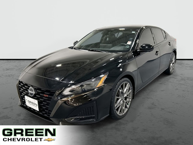 2023 Nissan Altima 2.0 SR