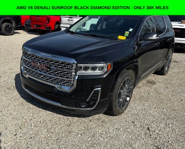 2023 GMC Acadia Denali